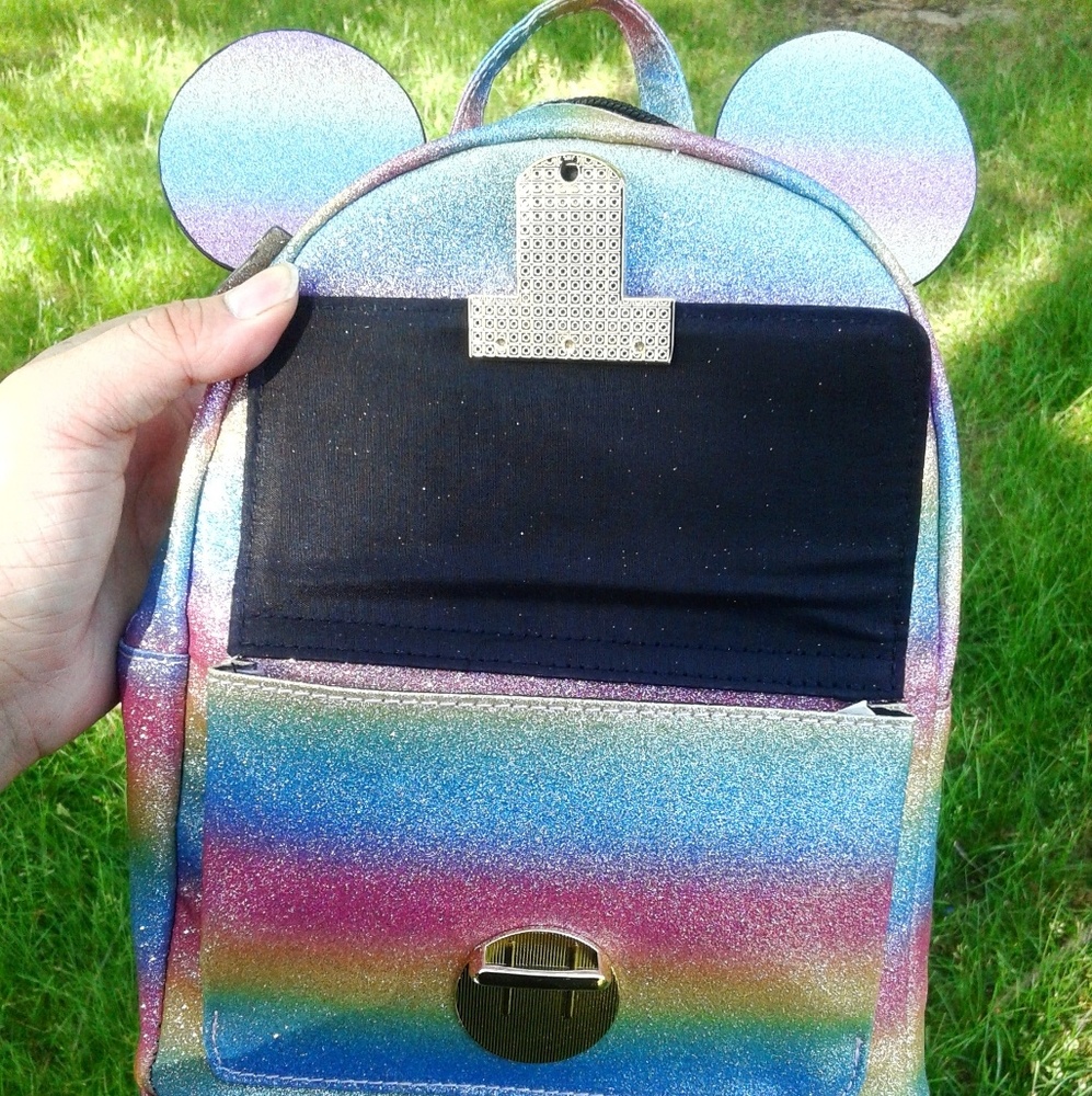 Rainbow Glitter Mickey Mouse Backbag - Picture 5 of 8